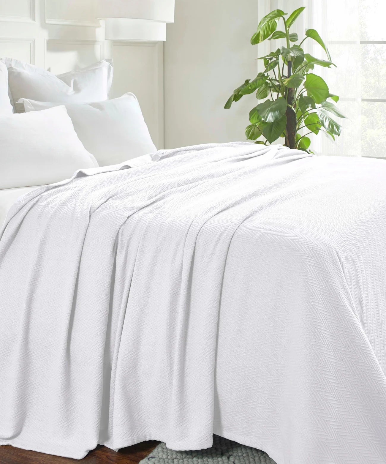 All-Season Woven Cotton Blanket