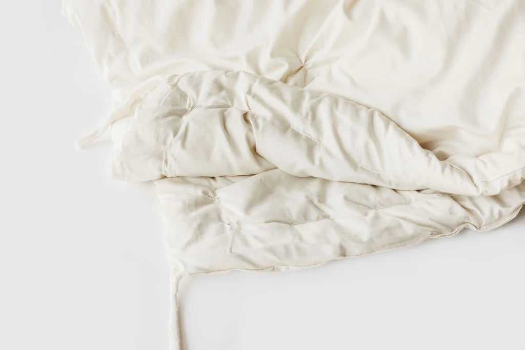 Dual-Weight Wool Comforter