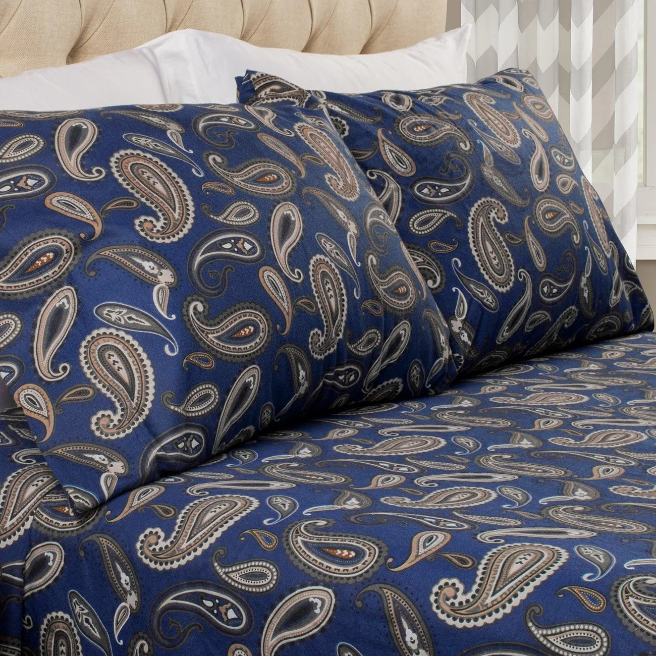 Vintage Paisley Pillowcase Set